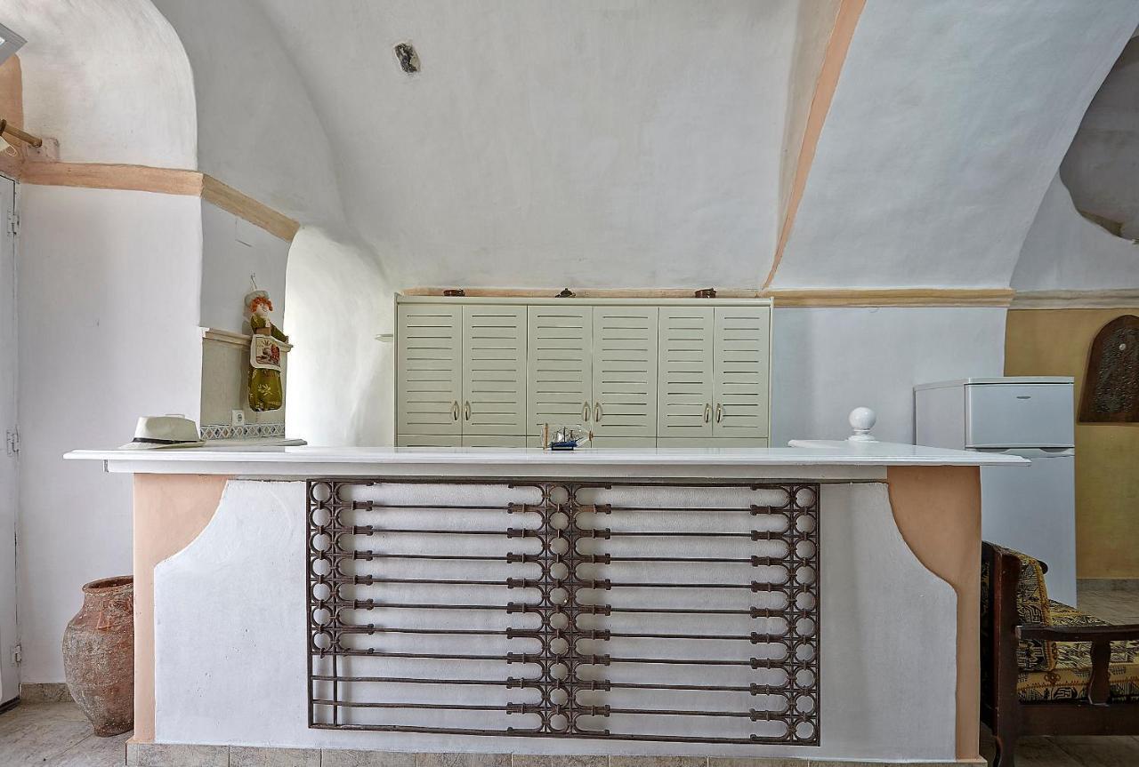 Santorini Cave Houses Vóthon Exterior foto